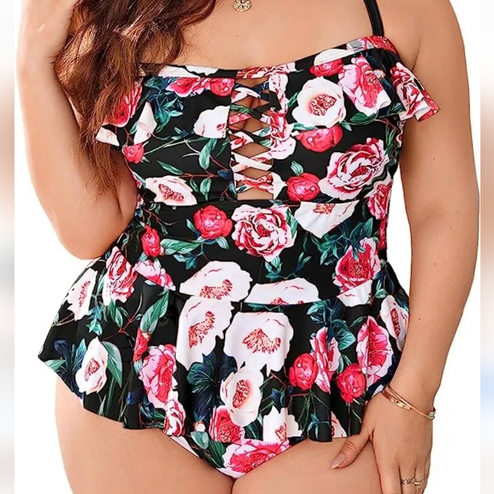 Nwot Bathing Suit Set Size 3xl